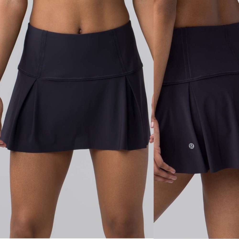 FLAWED Lululemon | Boysenberry Lost In Pace Skirt (Regular) (13") | Size 8